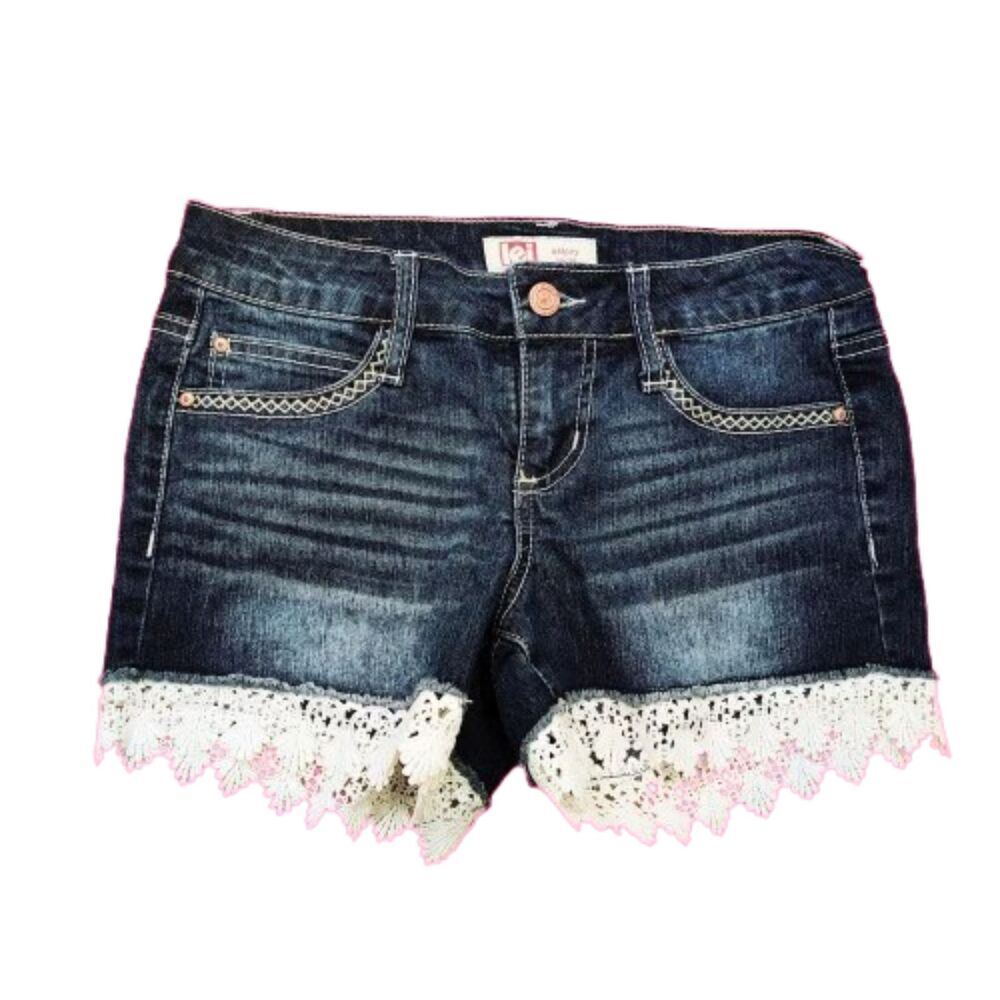LEI Ashley Low Rise Denim Shorts Size 1 Regular Lace Trim Blue Jean Juniors